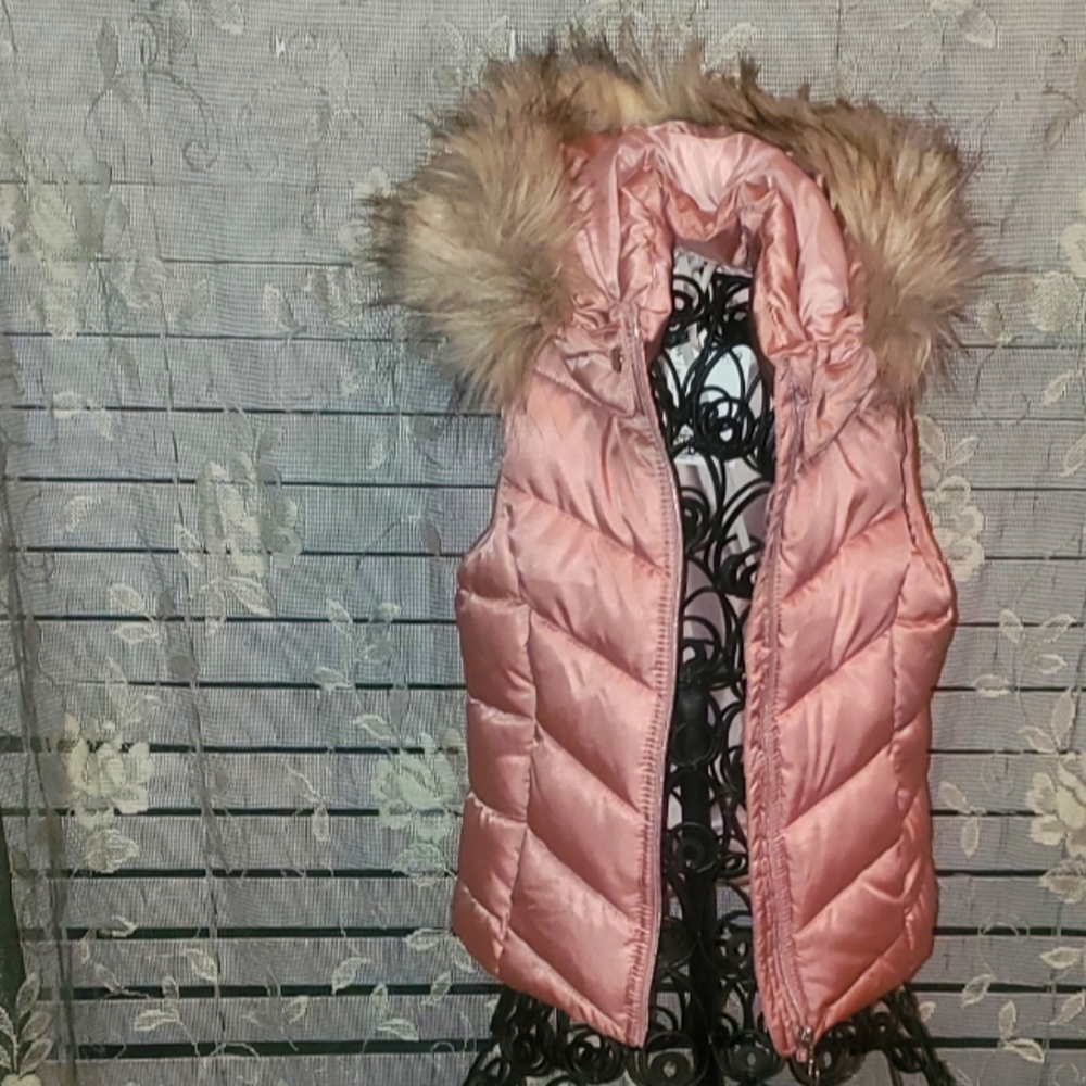 H&M children's Puffy vest with fur trim hood